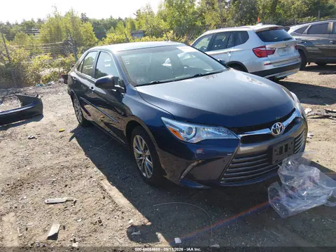 4T4BF1FK9GR535158 — 2016 Toyota Camry XLE, Задняя часть (Rear), фото до ремонта