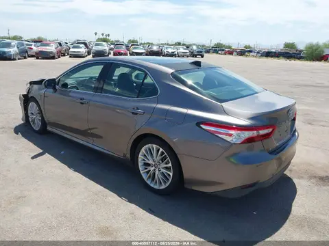 2018 Toyota CAMRY XLE VIN 4T1B11HK1JU014884 фото 3