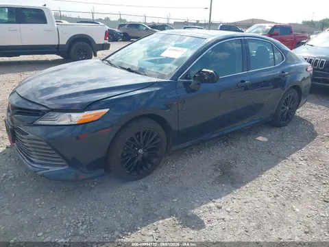 2018 Toyota CAMRY XLE VIN 4T1B11HK8JU549100 фото 2