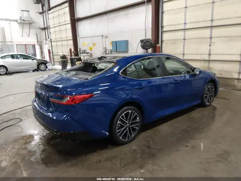 2025 Toyota CAMRY XLE VIN 4T1DBADK8SU026771 фото 4