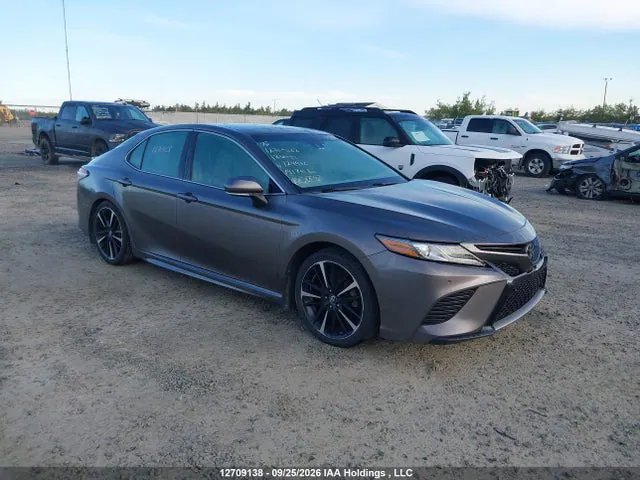 2018 Toyota CAMRY XSE VIN 4T1B61HK9JU124972 фото 1