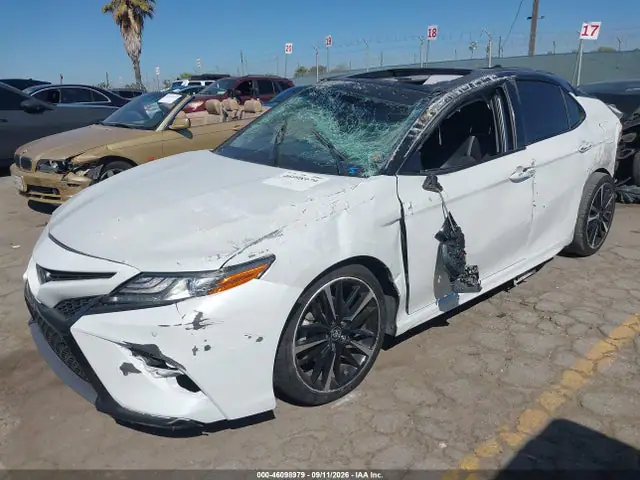 4T1B61HK4JU150783 — 2018 Toyota Camry XSE, фото 2 с аукциона IAAI 14.10.2026, Опрокидывание