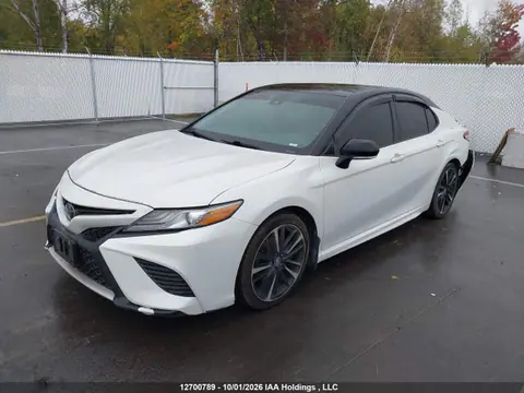 2019 Toyota CAMRY XSE VIN 4T1B61HK5KU288186 фото 2