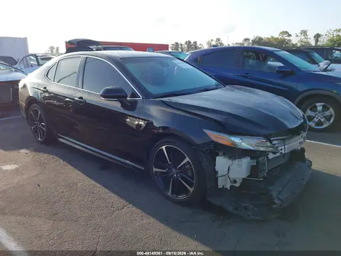 4T1B61HK3KU194341 — 2019 Toyota Camry XSE, Передняя часть (Front End), фото до ремонта