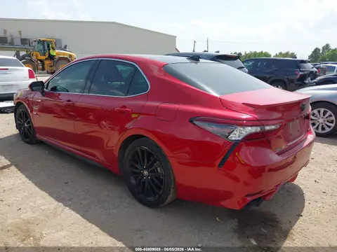 2021 Toyota CAMRY XSE VIN 4T1K61AK1MU405484 фото 3