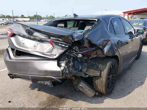 2022 Toyota CAMRY XSE VIN 4T1K61AK5NU044990 фото 4