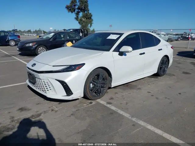 4T1DAACK1SU071538 — 2025 Toyota Camry XSE, фото 2 с аукциона IAAI 29.09.2026, Правый бок