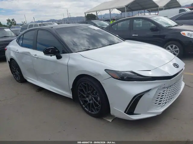4T1DAACK8SU034535 — 2025 Toyota Camry XSE, Правый бок (Right Side), фото до ремонта