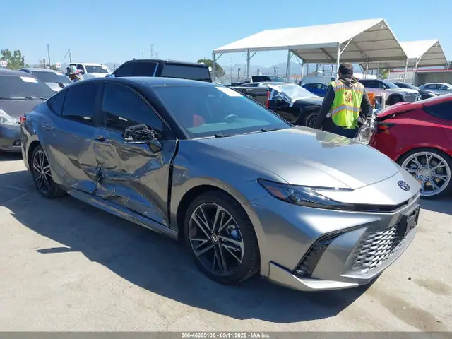 4T1DAACK9TU689143 — 2026 Toyota Camry XSE, Передняя часть справа (Right Front), фото до ремонта