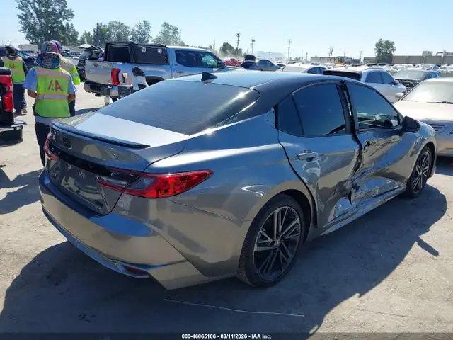 4T1DAACK9TU689143 — 2026 Toyota Camry XSE, фото 4 с аукциона IAAI 14.10.2026, Передняя часть справа