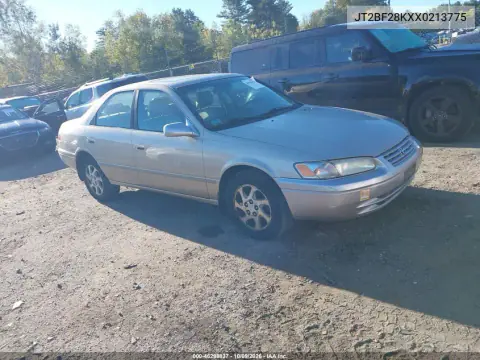 JT2BF28KXX0213775 — 1999 Toyota Camry, Передний левый, фото до ремонта