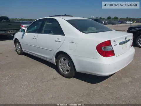 2002 Toyota Camry Le V6 VIN 4T1BF32K52U024650 фото 4