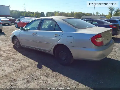 2002 Toyota Camry Le VIN 4T1BE30K52U067410 фото 4