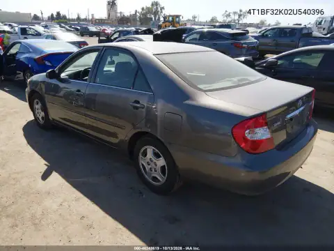 4T1BF32K02U540396 — 2002 Toyota Camry, Передний левый, фото до ремонта