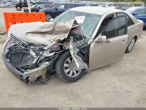 2005 Toyota Camry Le VIN 4T1BE32K25U978666 фото 3