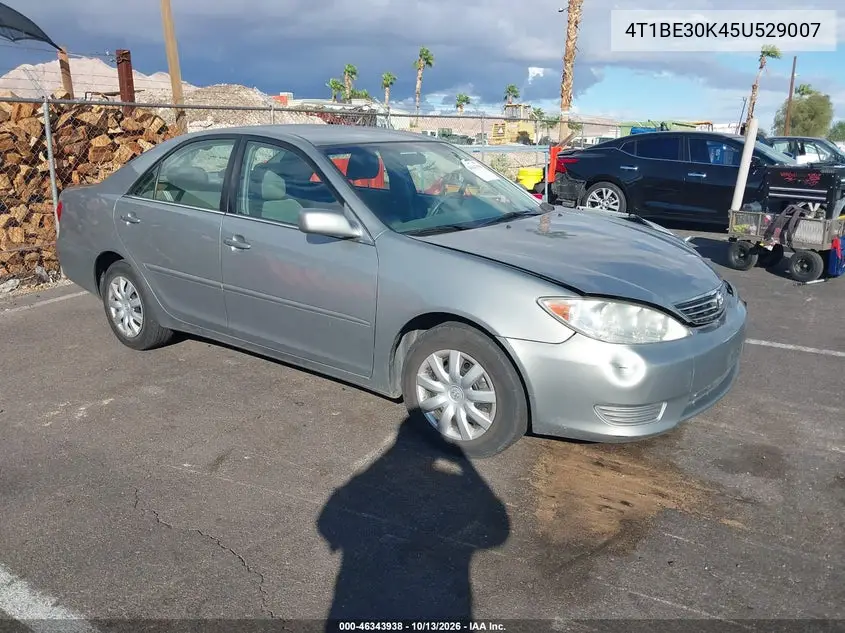 2005 Toyota Camry Le VIN 4T1BE30K45U529007 фото 2