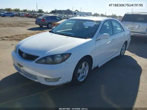 4T1BE30K75U419195 — 2005 Toyota Camry, фото 2 с аукциона IAAI, Естественный износ