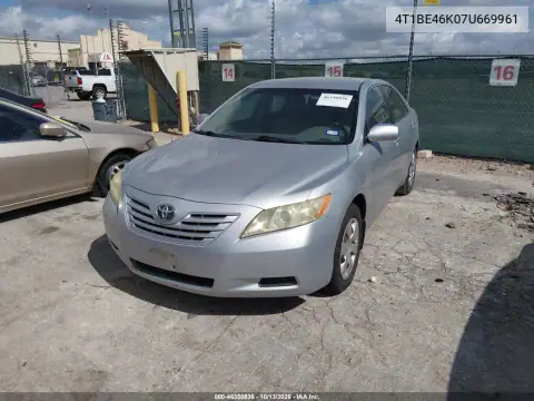 4T1BE46K07U669961 — 2007 Toyota Camry, фото 2 с аукциона IAAI, Естественный износ
