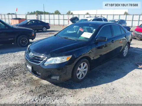 4T1BF3EK1BU178588 — 2011 Toyota Camry, фото 3 с аукциона IAAI, Задняя часть
