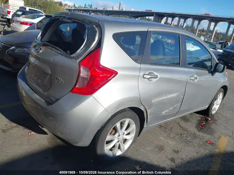 2015 Nissan Versa VIN 3N1CE2CP5FL435209 фото 5