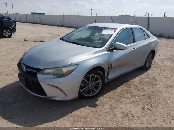 4T1BF1FK9GU569272 — 2016 Toyota Camry, фото 2 с аукциона IAAI 14.10.2026, Левый и правый бока