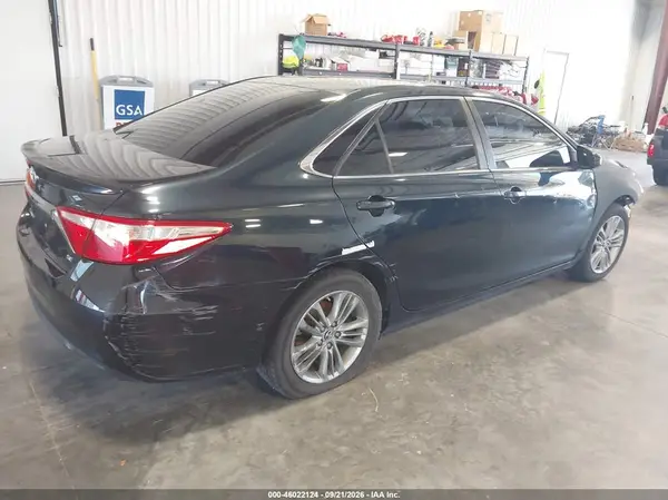 4T1BF1FK0GU124323 — 2016 Toyota Camry, фото 4 с аукциона IAAI 30.09.2026, Передняя часть