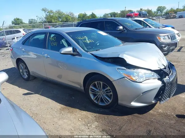 4T1BF1FK6GU186549 — 2016 Toyota Camry, Передняя часть (Front End), фото до ремонта