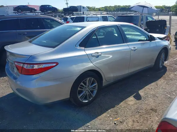 4T1BF1FK6GU186549 — 2016 Toyota Camry, фото 4 с аукциона IAAI 13.10.2026, Передняя часть