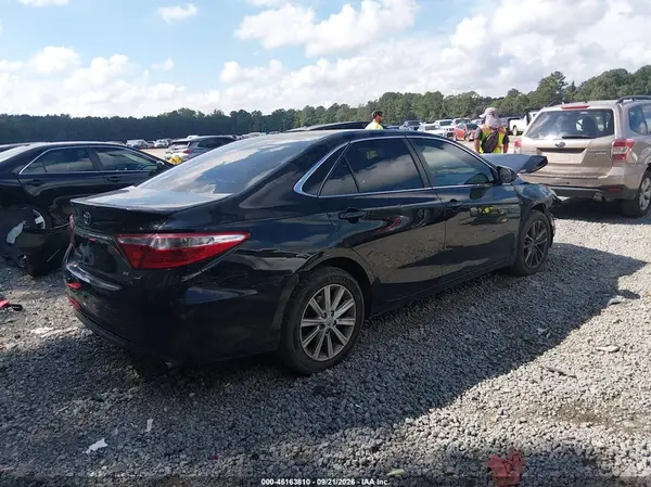 4T1BF1FK4GU247185 — 2016 Toyota Camry, фото 4 с аукциона IAAI, Передняя часть