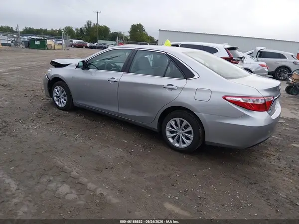 4T4BF1FK6GR583409 — 2016 Toyota Camry, фото 3 с аукциона IAAI 13.10.2026, Передняя часть