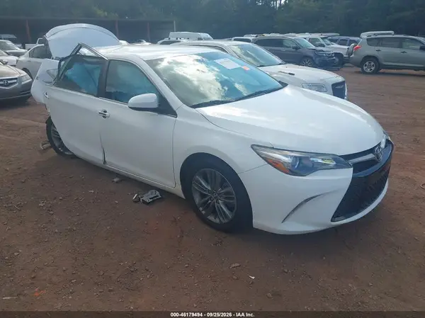 4T1BF1FK8GU183443 — 2016 Toyota Camry, Задняя часть (Rear), фото до ремонта