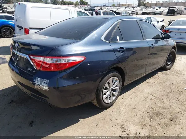 4T1BD1FK7GU179115 — 2016 Toyota Camry, фото 4 с аукциона IAAI 14.10.2026, Передняя часть слева