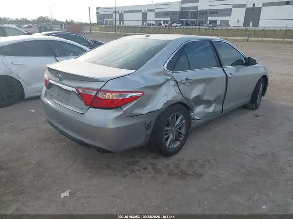 4T1BF1FK9GU118830 — 2016 Toyota Camry, фото 4 с аукциона IAAI, Правый бок