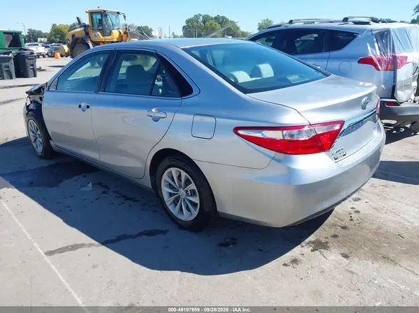2016 TOYOTA CAMRY VIN 4T1BF1FK5GU159746 фото 3