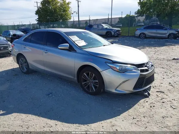 4T1BF1FKXGU168510 — 2016 Toyota Camry, Передняя часть слева (Left Front), фото до ремонта