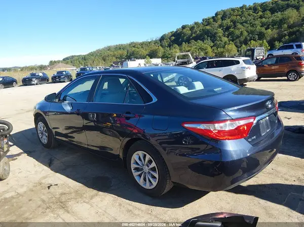 4T4BF1FK3GR555650 — 2016 Toyota Camry, фото 3 с аукциона IAAI, Передняя часть