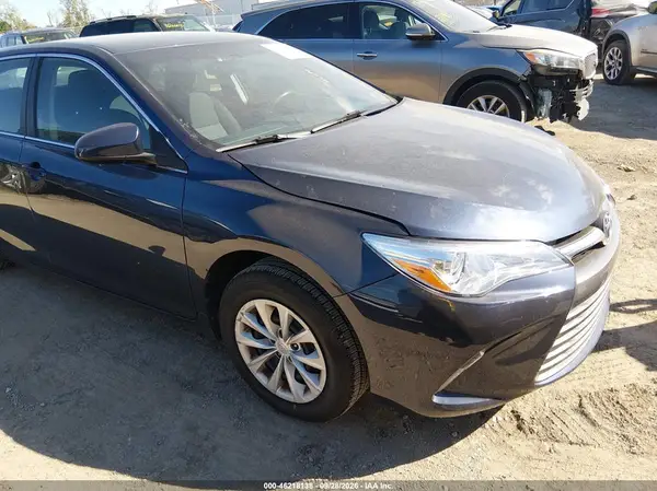 4T4BF1FK1GR563536 — 2016 Toyota Camry, Левый бок (Left Side), фото до ремонта