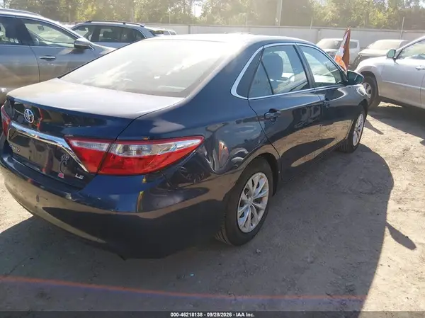 4T4BF1FK1GR563536 — 2016 Toyota Camry, фото 4 с аукциона IAAI 08.10.2026, Левый бок