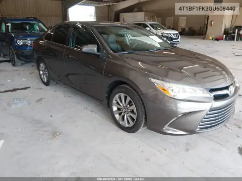 4T1BF1FK3GU608440 — 2016 Toyota Camry, Левая сторона, фото до ремонта