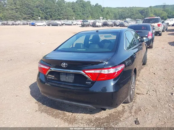 4T1BF1FK4HU274260 — 2017 Toyota Camry, фото 4 с аукциона IAAI 30.09.2026, Естественный износ
