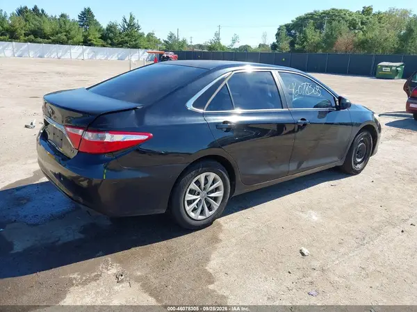 4T1BF1FK0HU298068 — 2017 Toyota Camry, фото 4 с аукциона IAAI 04.10.2026, Передняя часть