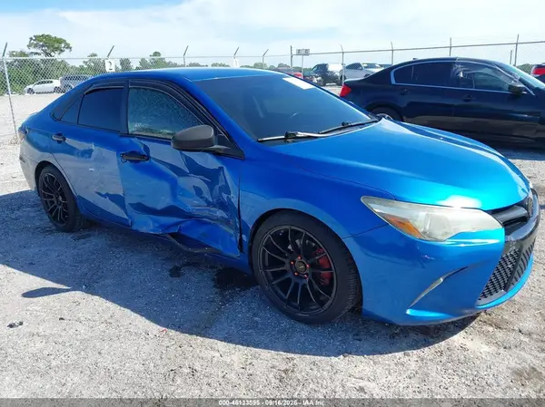 4T1BF1FK9HU673598 — 2017 Toyota Camry, Правый бок (Right Side), фото до ремонта
