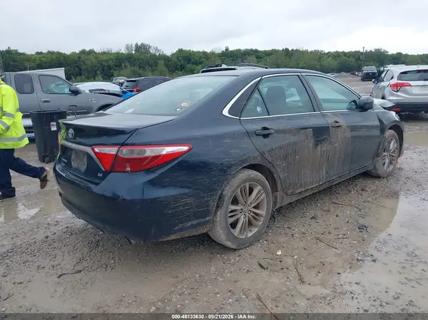 4T1BF1FK2HU747556 — 2017 Toyota Camry, фото 4 с аукциона IAAI 11.10.2026, Передняя часть