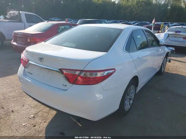 4T1BF1FK9HU343928 — 2017 Toyota Camry, фото 4 с аукциона IAAI 07.10.2026, Передняя часть