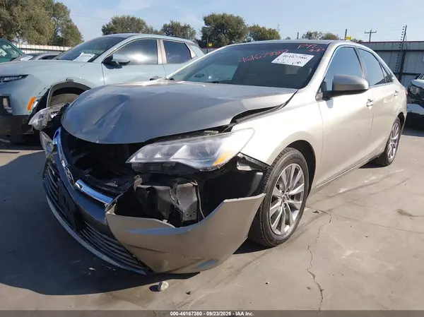4T1BK1FK8HU584620 — 2017 Toyota Camry, фото 2 с аукциона IAAI 13.10.2026, Передняя часть
