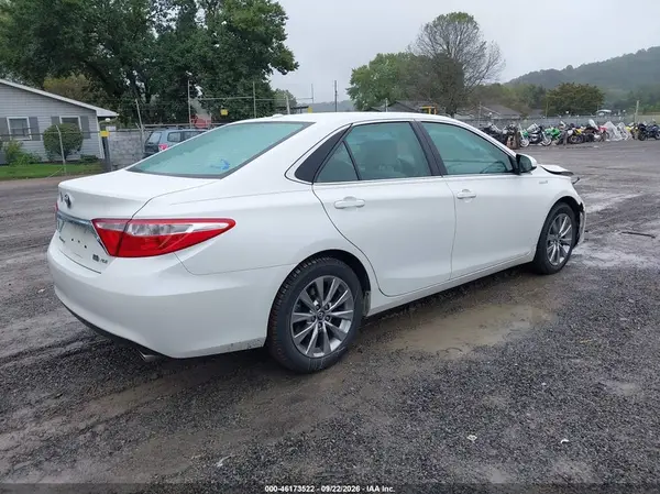 4T1BD1FK7HU225771 — 2017 Toyota Camry, фото 4 с аукциона IAAI, Передняя часть