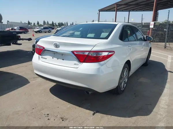 4T1BF1FK2HU699508 — 2017 Toyota Camry, фото 4 с аукциона IAAI 29.09.2026, Естественный износ
