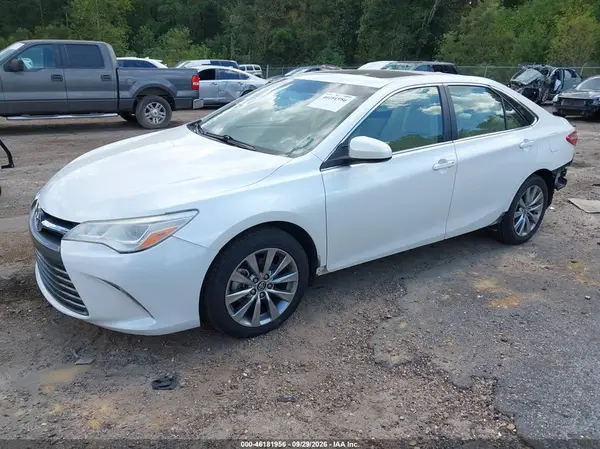 4T1BK1FK9HU582004 — 2017 Toyota Camry, фото 2 с аукциона IAAI, Задняя часть