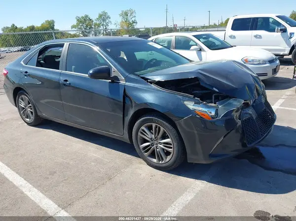 4T1BF1FK5HU345692 — 2017 Toyota Camry, Передняя часть (Front End), фото до ремонта