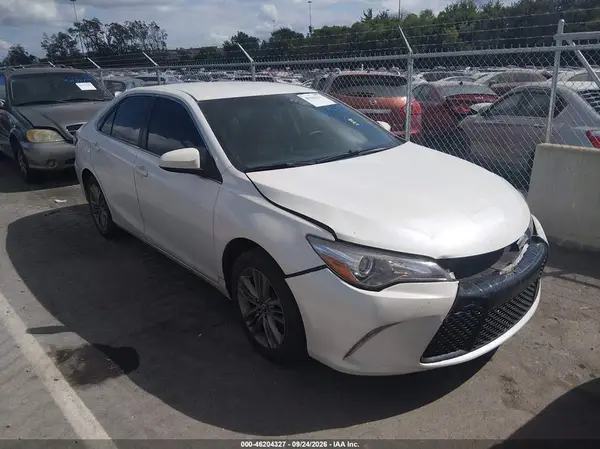 4T1BF1FK3HU450540 — 2017 Toyota Camry, Передняя часть (Front End), фото до ремонта